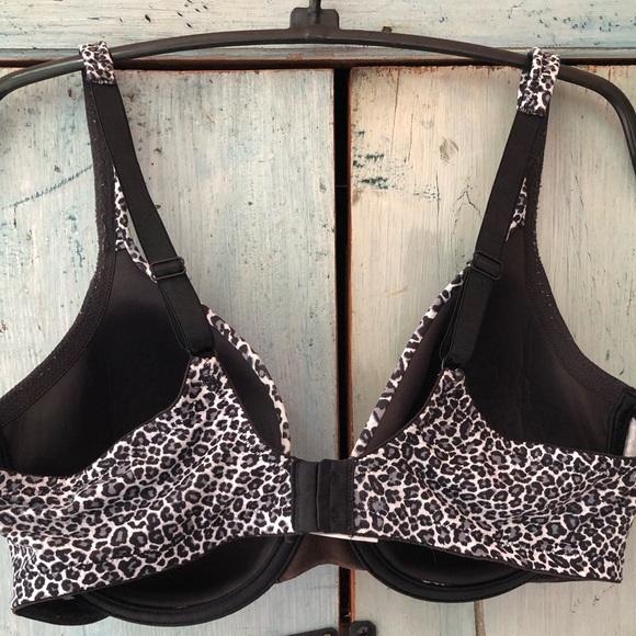 Soma smooth soft cup underwire black, white, gray animal print bra, Size 38D - Picture 6 of 8